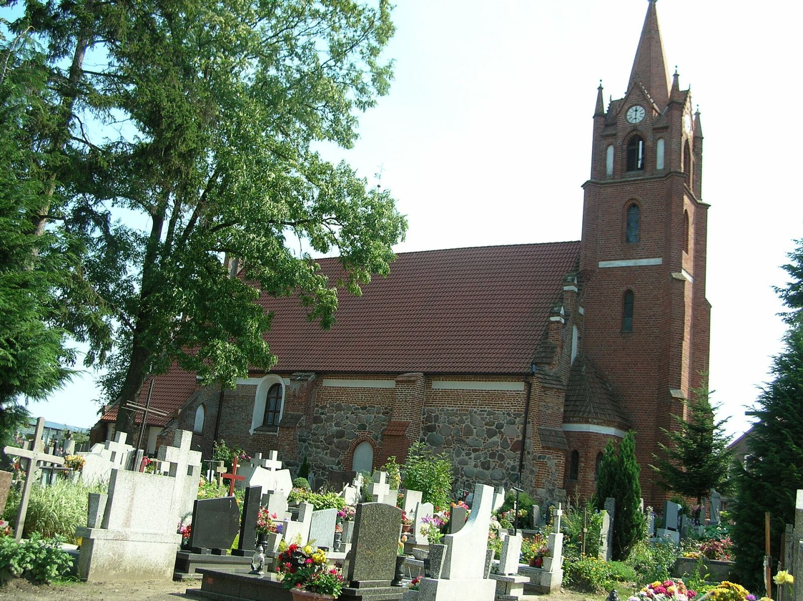 Kościół parafialny pw. św. Jerzego i Opatrzności Bożej, Tychnowy
