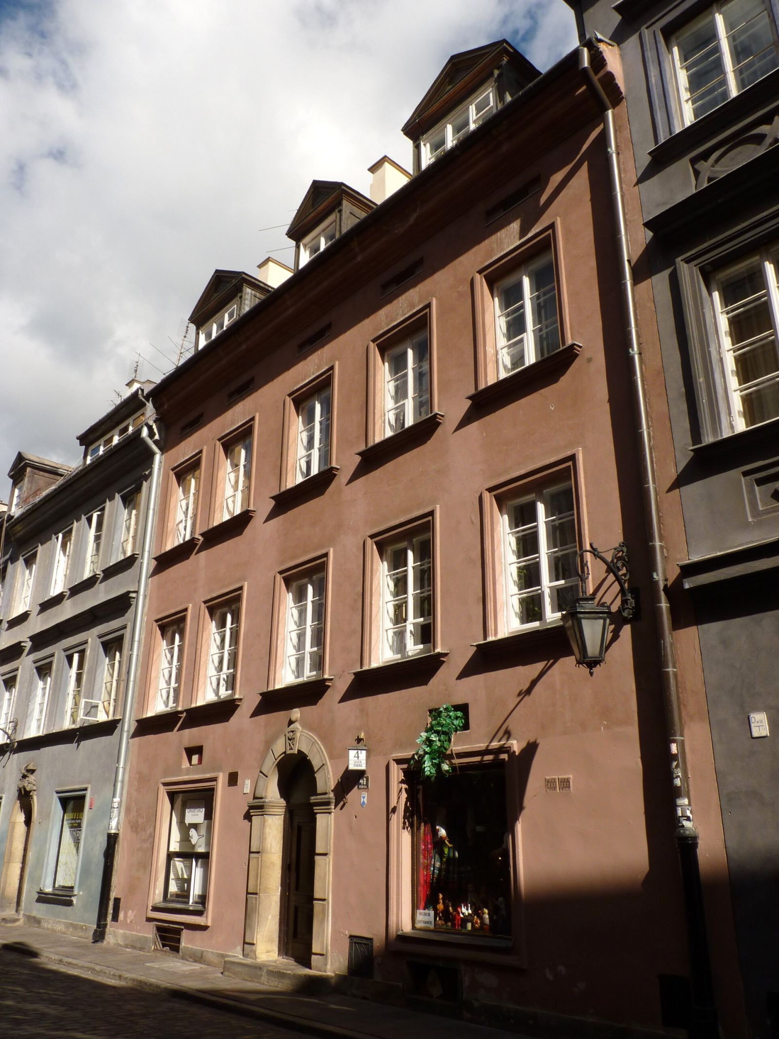Kamienica, Warszawa