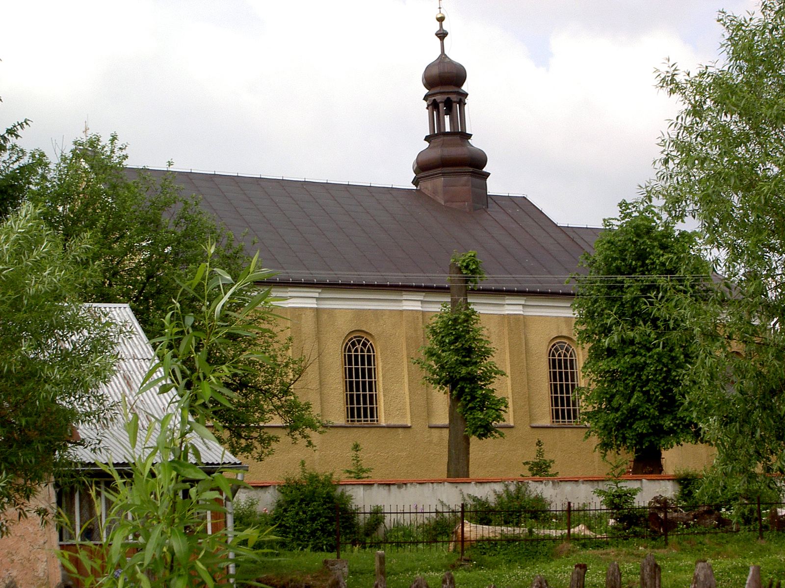 Zespół kościoła parafialnego pw. św. Tomasza Apostoła, Rybotycze