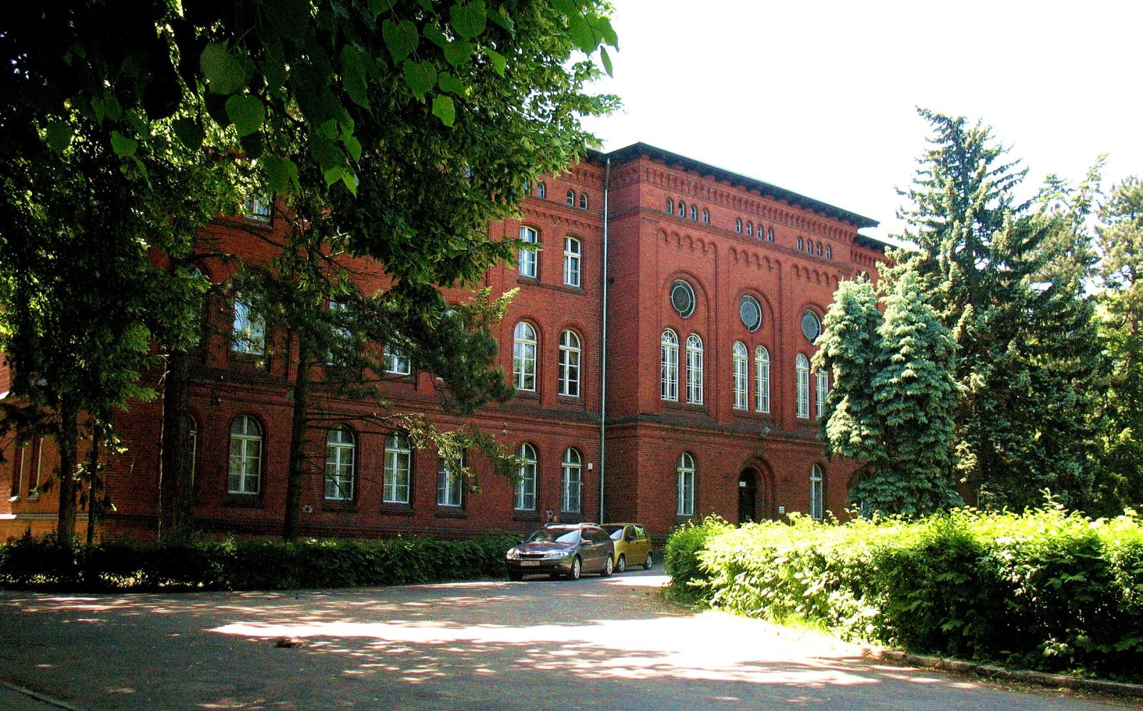 Budynek administracyjny, Gniezno