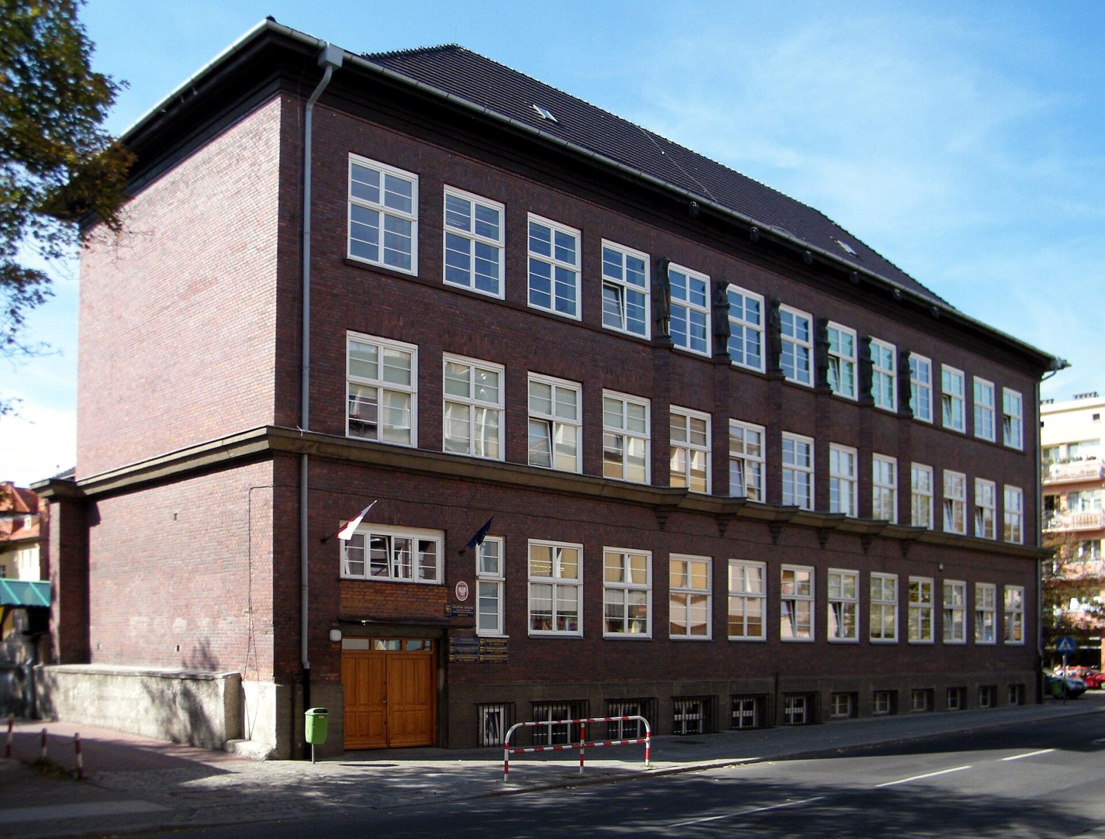 Szkoła, Opole