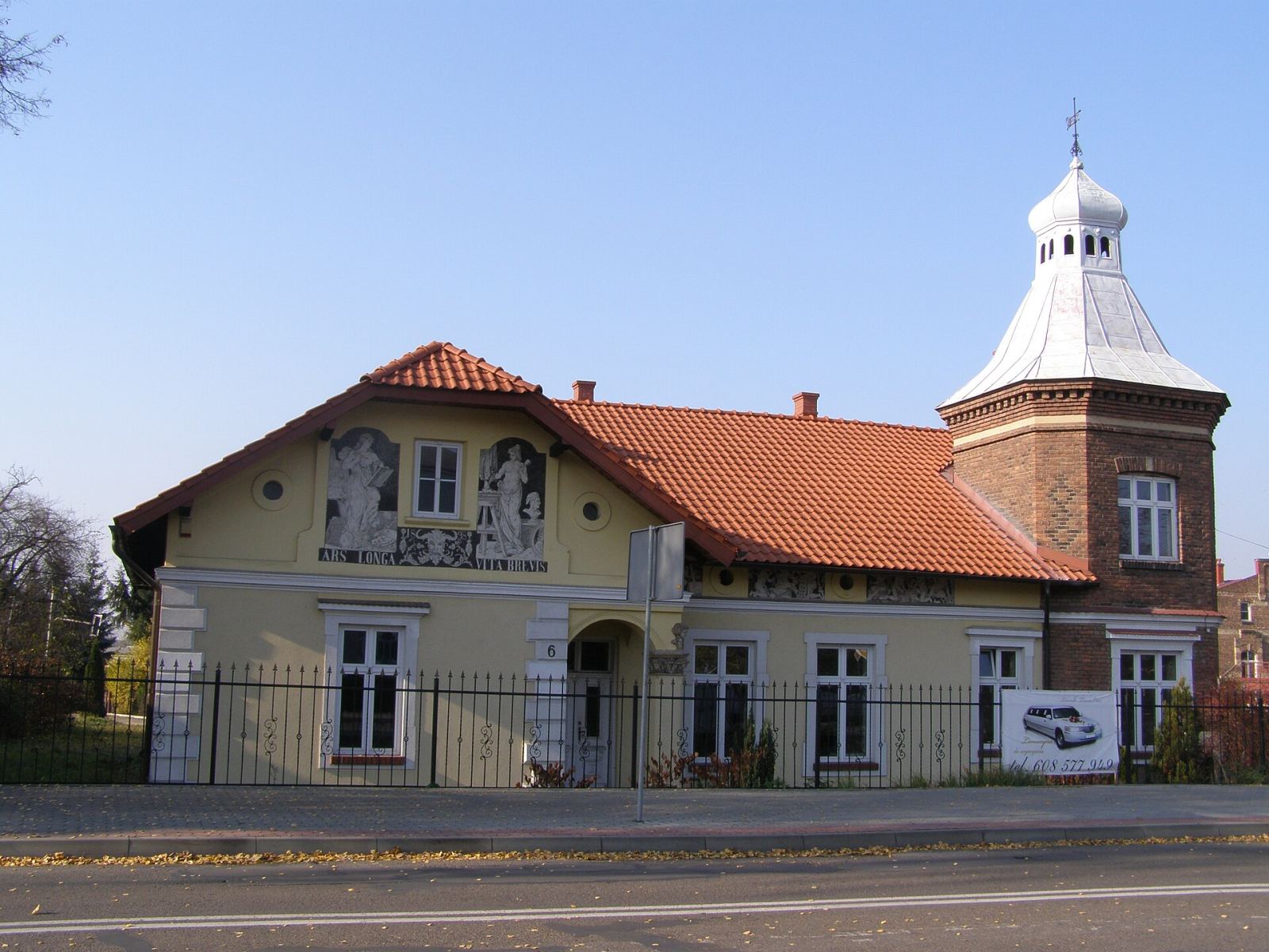 Dom artysty rzeźbiarza Andrzeja Lenika, Krosno