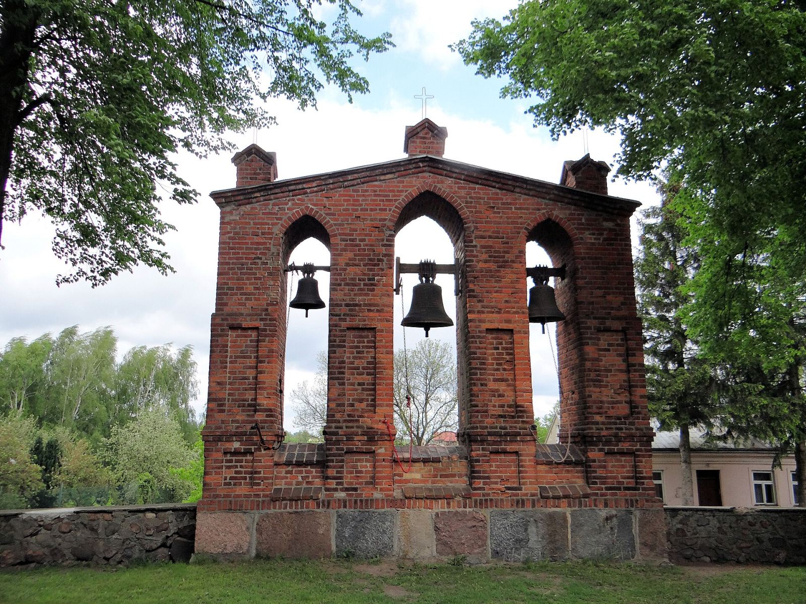 Dzwonnica, Nowa Góra