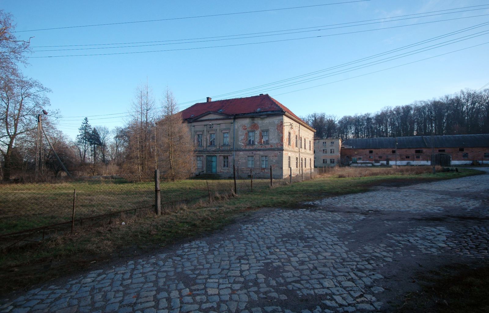 Dwór, Dankowice