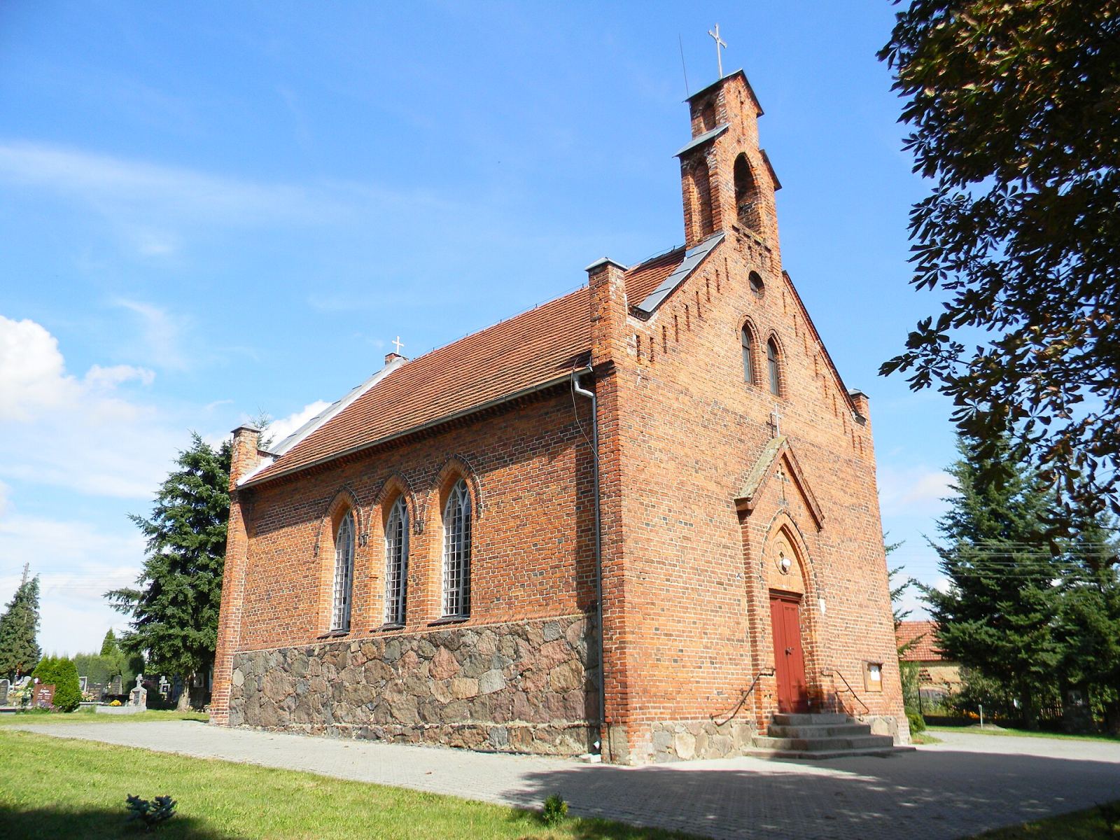 Kościół filialny pw. Chrystusa Króla, Borów