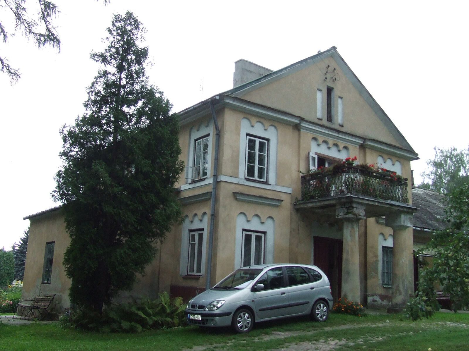 Dwór, Gończyce