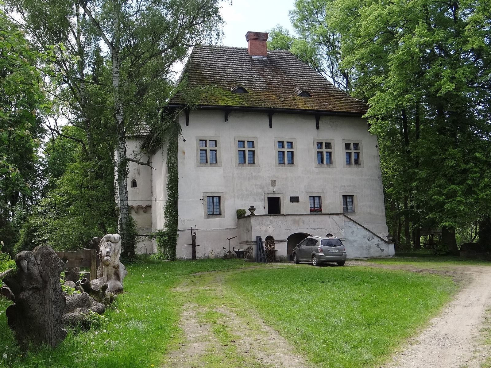 Dwór obronny, Wilczyska