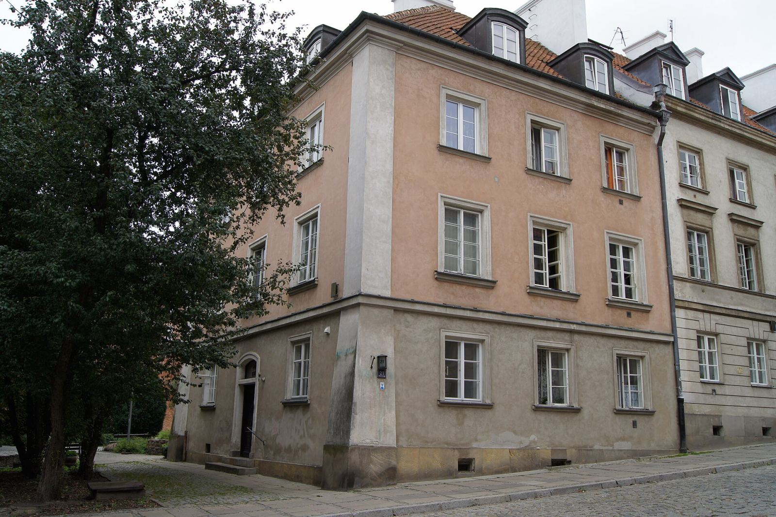 Kamienica, Warszawa