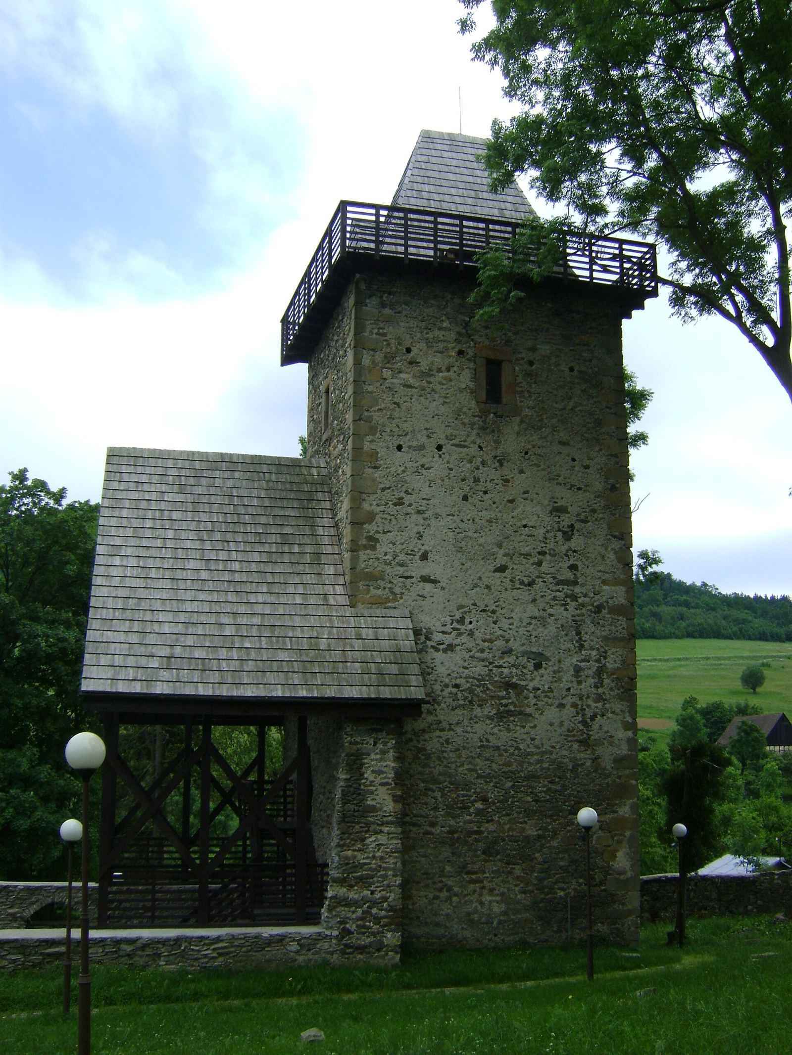 Ruina kościoła, Podgórki