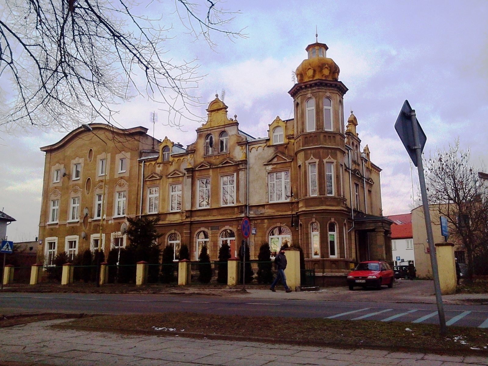 Willa dwurodzinna, ob. dom mieszkalny, Łobez