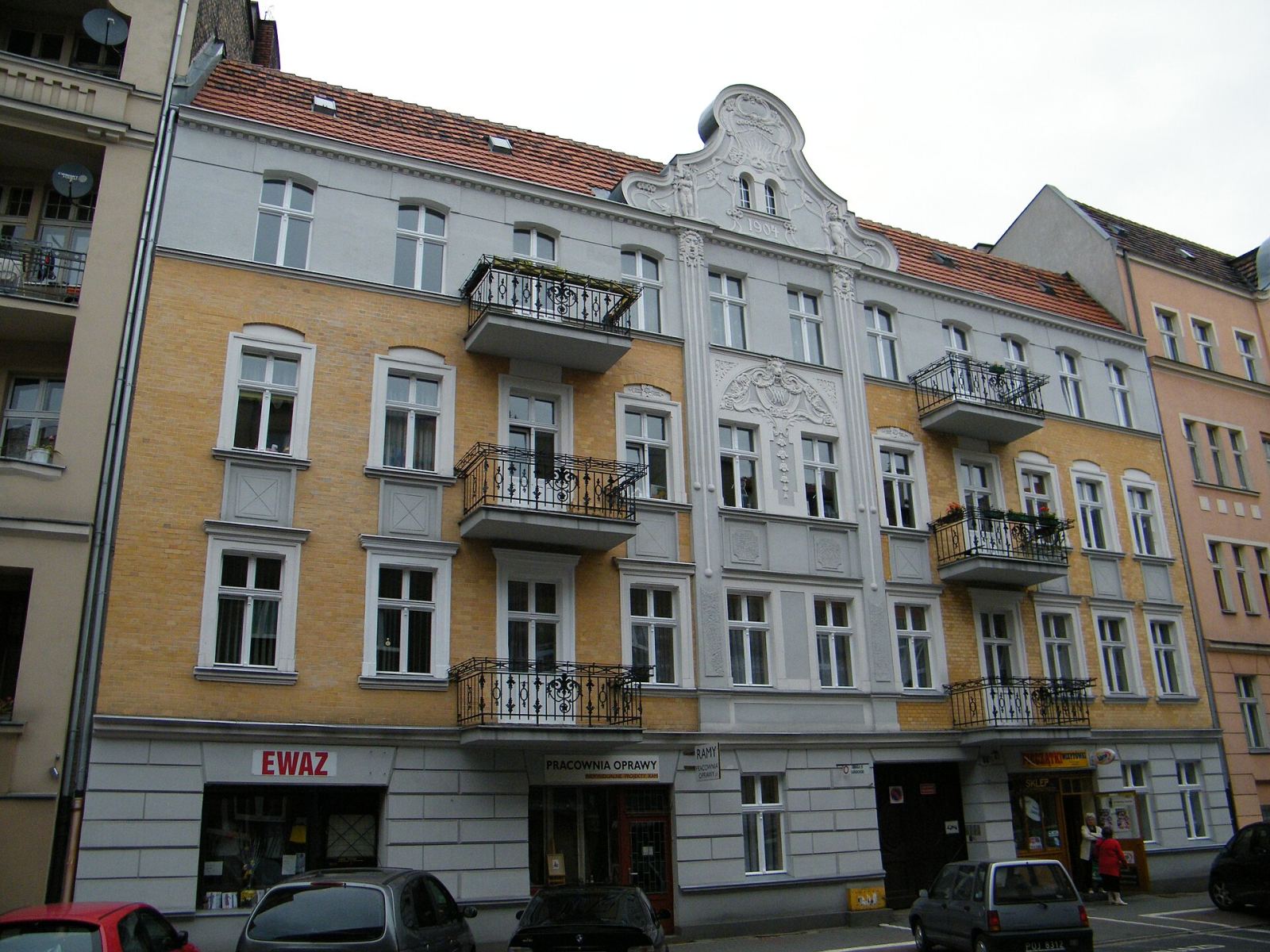 Kamienica z 3 oficynami, Poznań
