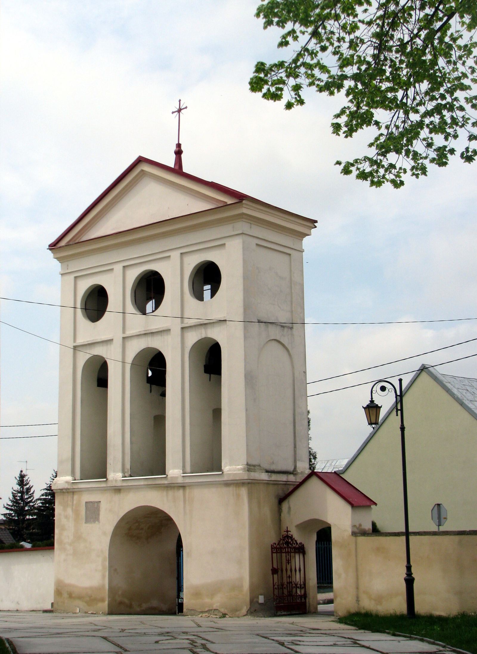 Kościół parafialny pw. św. Bartłomieja, Staszów