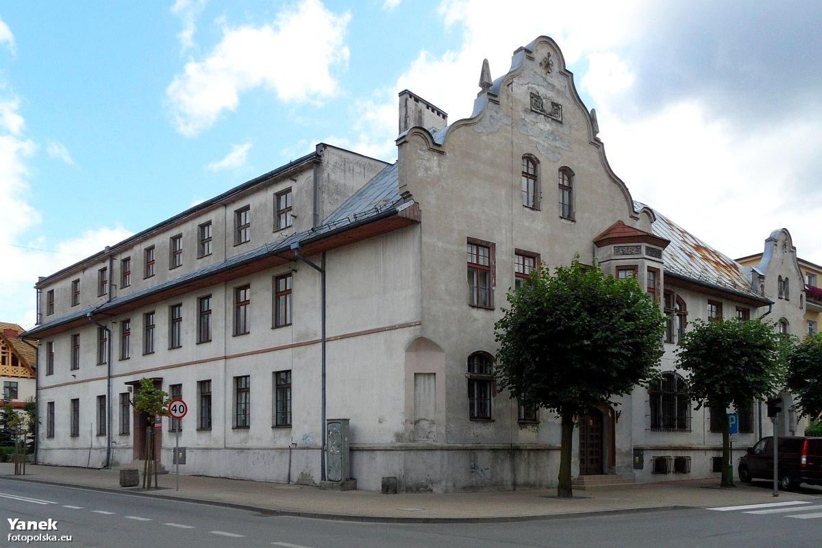 Dom, ob. sąd i prokuratura, Kartuzy