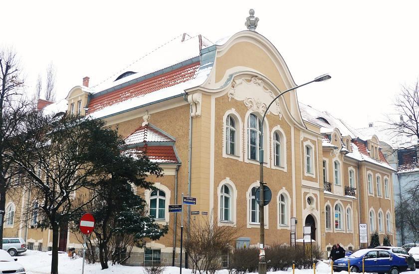 Starostwo Powiatowe, ob. przychodnia, Poznań