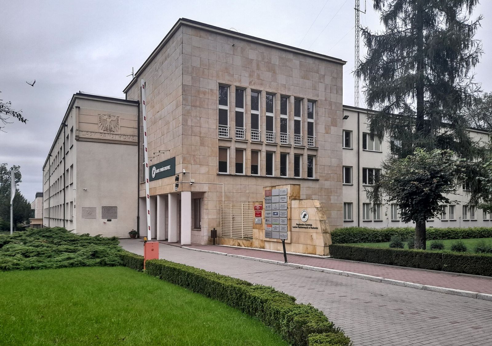 Budynek Dyrekcji Lasów Państwowych, Radom