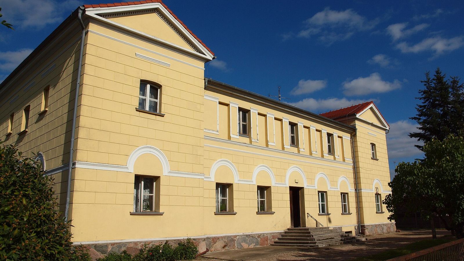 Poczta Napoleońska, ob. budynek mieszkalny, Gaj Wielki