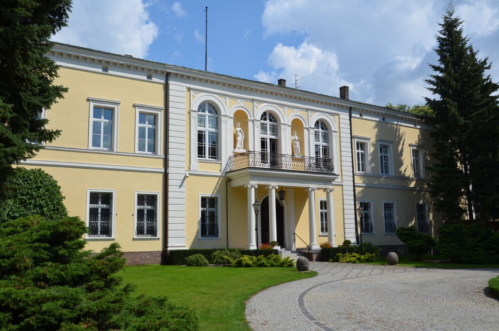 Pałac arcybiskupi, Poznań