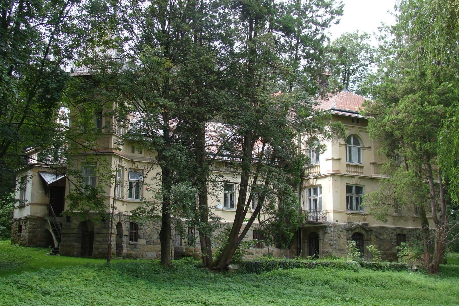 Dwór, Raba Wyżna