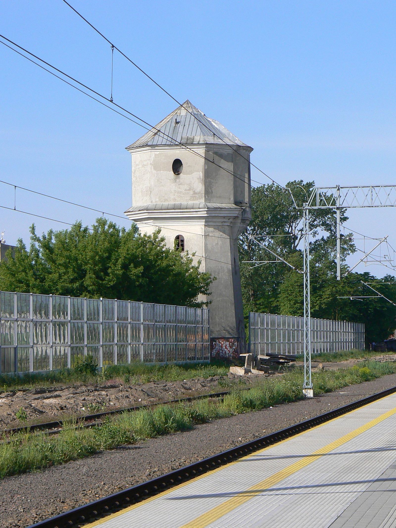 Wieża ciśnień, Tłuszcz