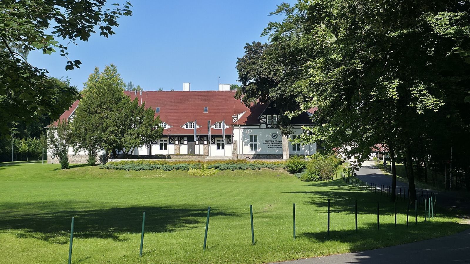 Ujeżdżalnia, Goraj-Zamek