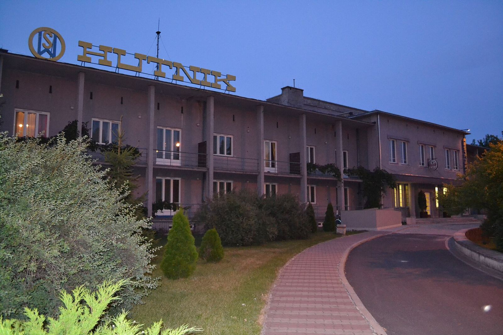 Dom gościnny dyrekcji zakładów przemysłowych, ob. hotel, Stalowa Wola