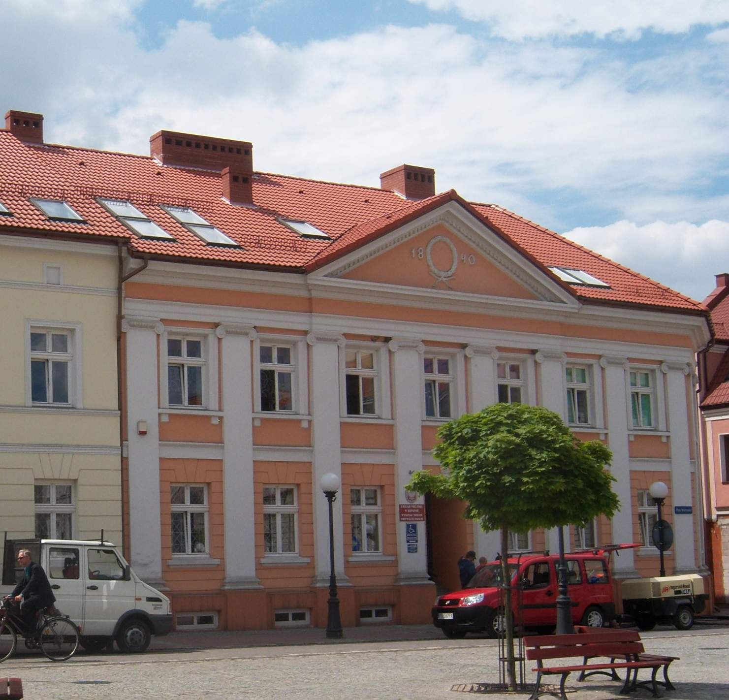 Dom, Konin