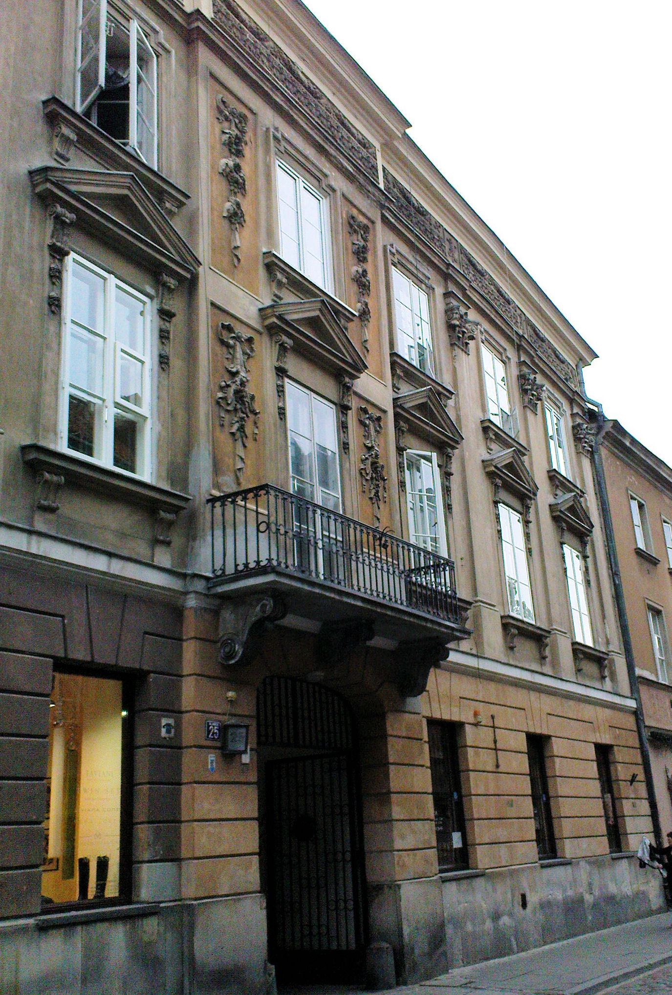 Kamienica, Warszawa