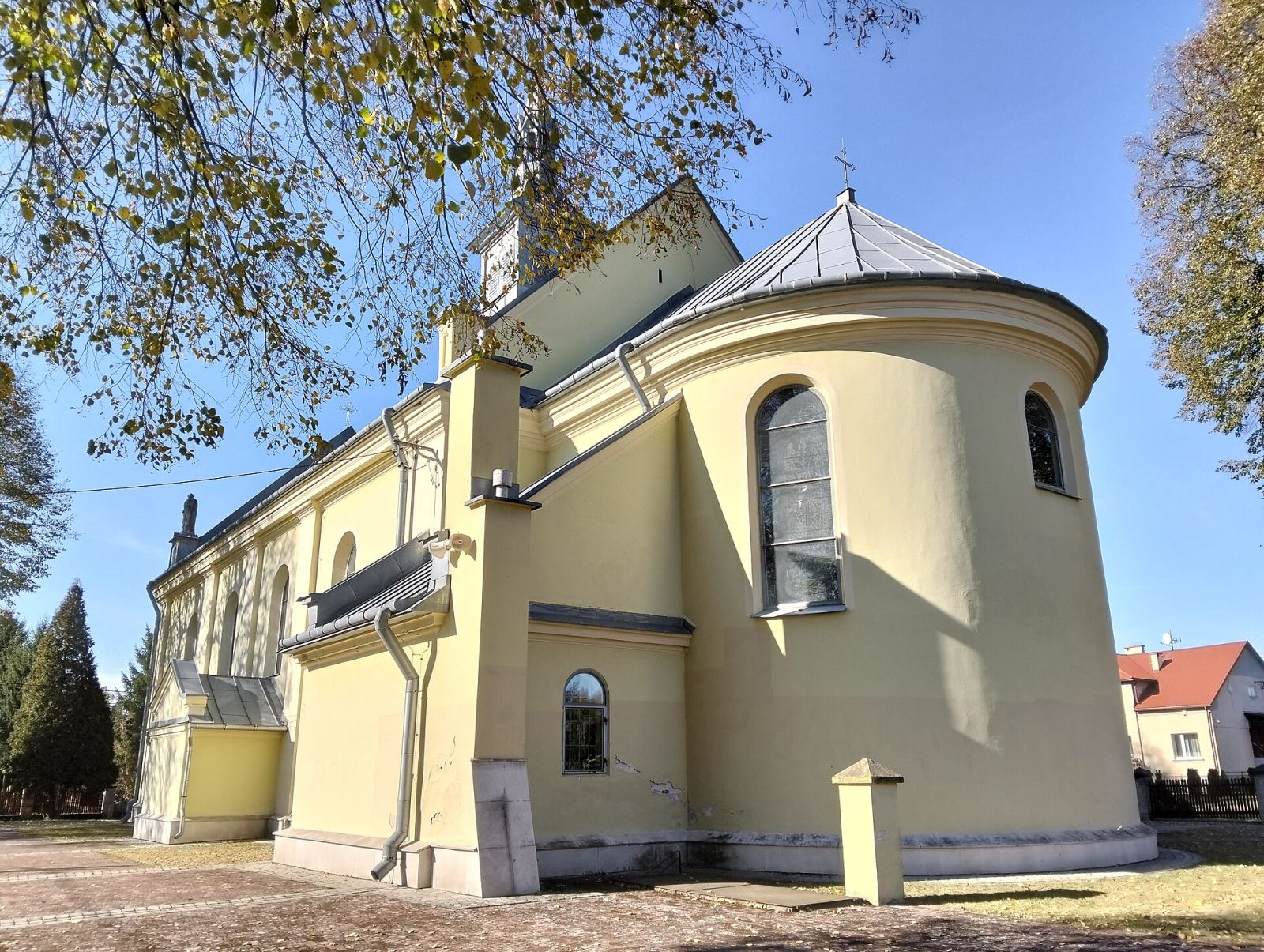 Zespół kościoła parafialnego pw. Wniebowzięcia NMP, Ślęzaki