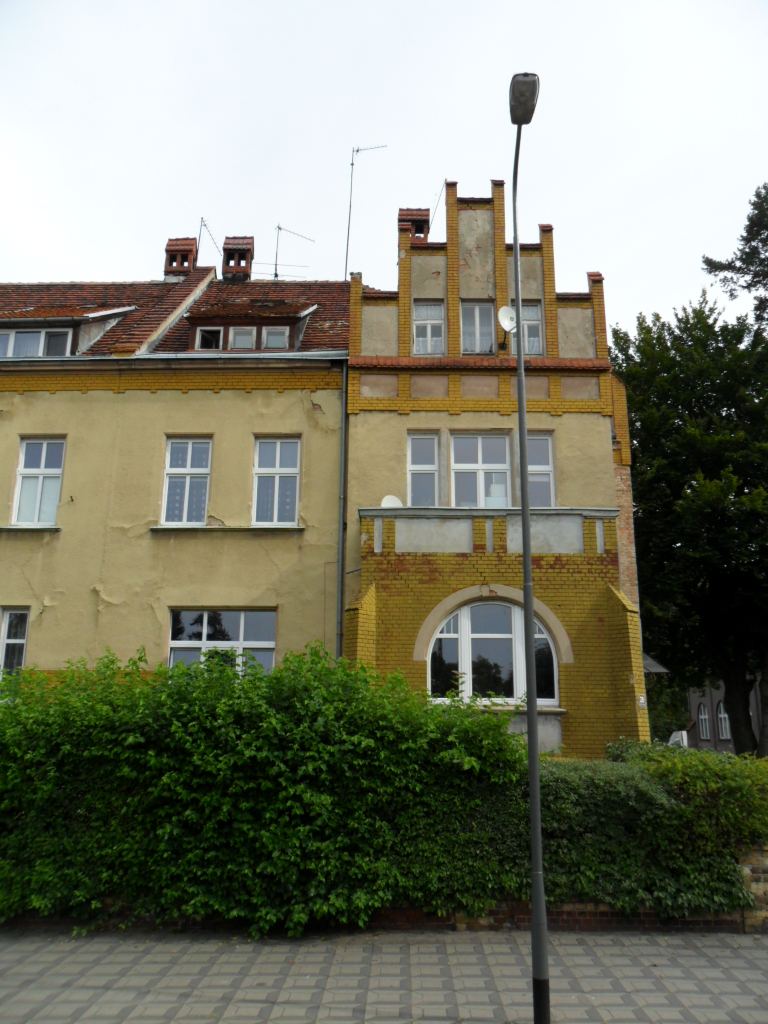 Dom, Gubin
