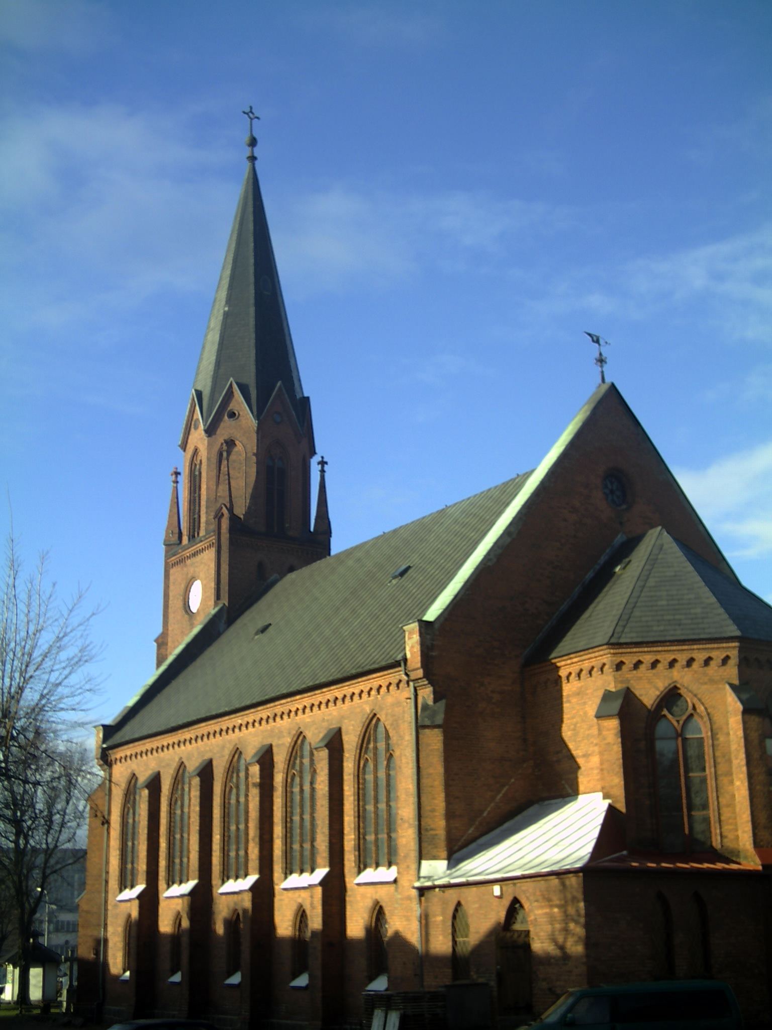 Kościół ewangelicki, ob. rzymskokatolicki parafialny pw. Najświętszego Zbawiciela, Ustka