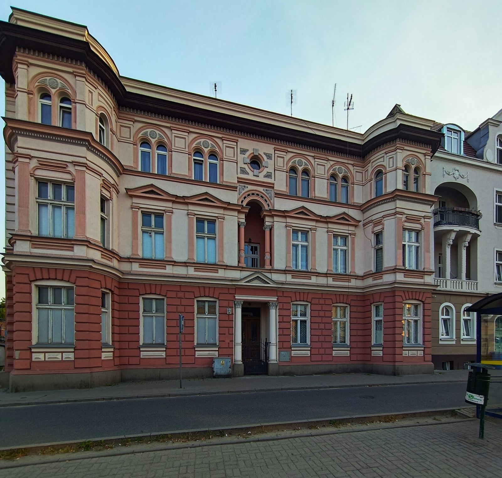 Elewacja frontowa, Bydgoszcz