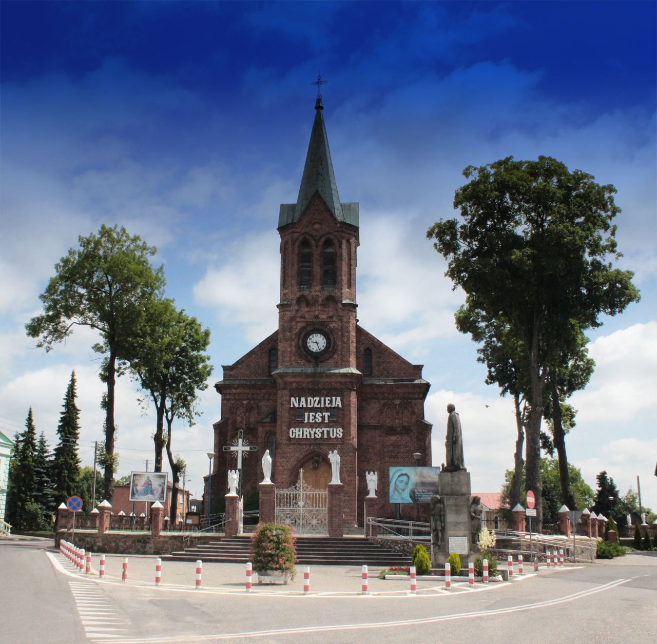 Kościół parafialny pw. Wszystkich Świętych, Lisków
