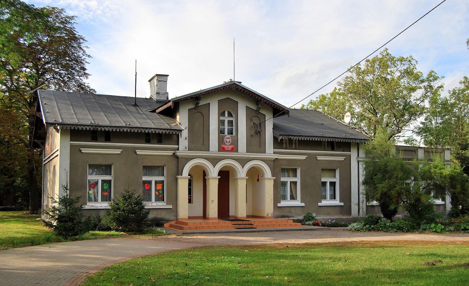 Dwór, Piotrów