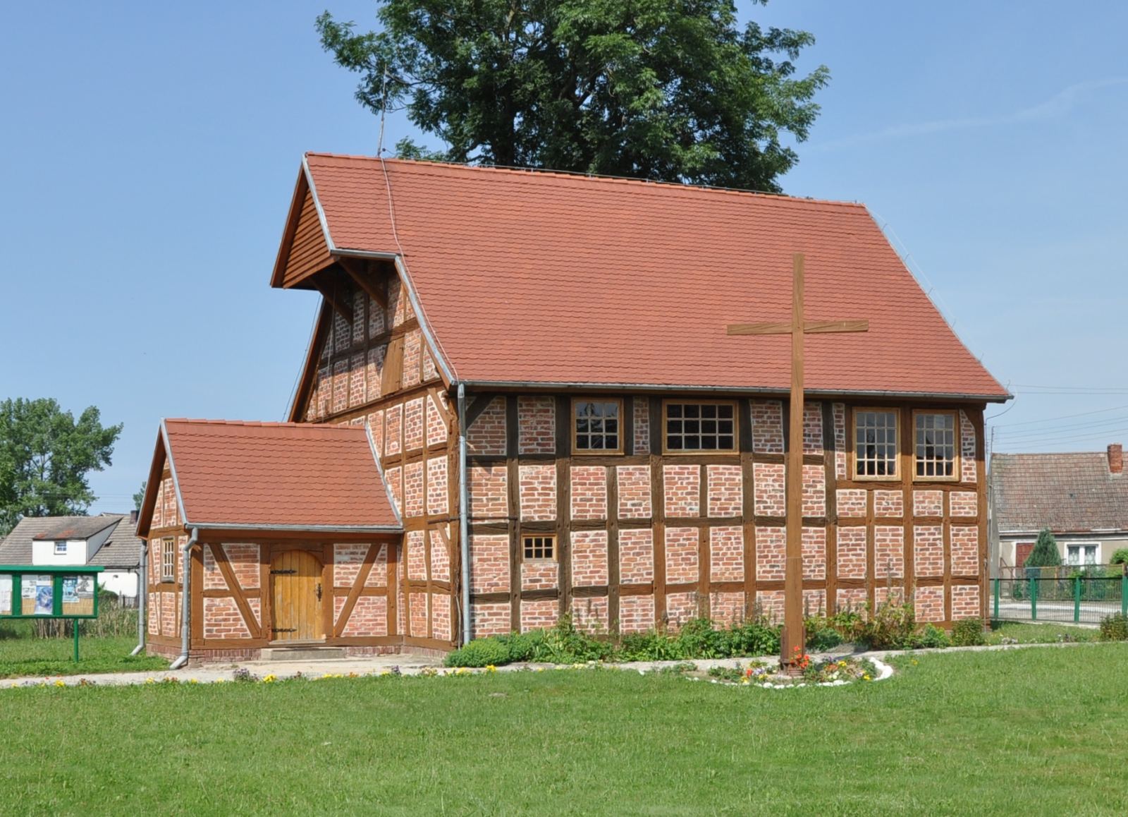 Kościół pw. Zwiastowania Najświętszej Marii Panny, Ciećmierz