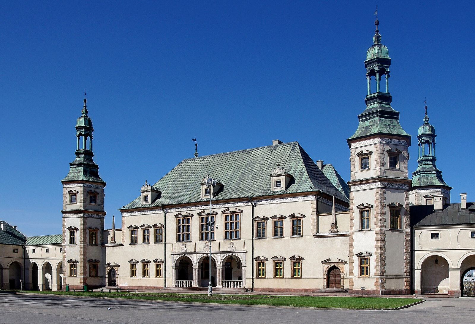 Pałac biskupów, Kielce