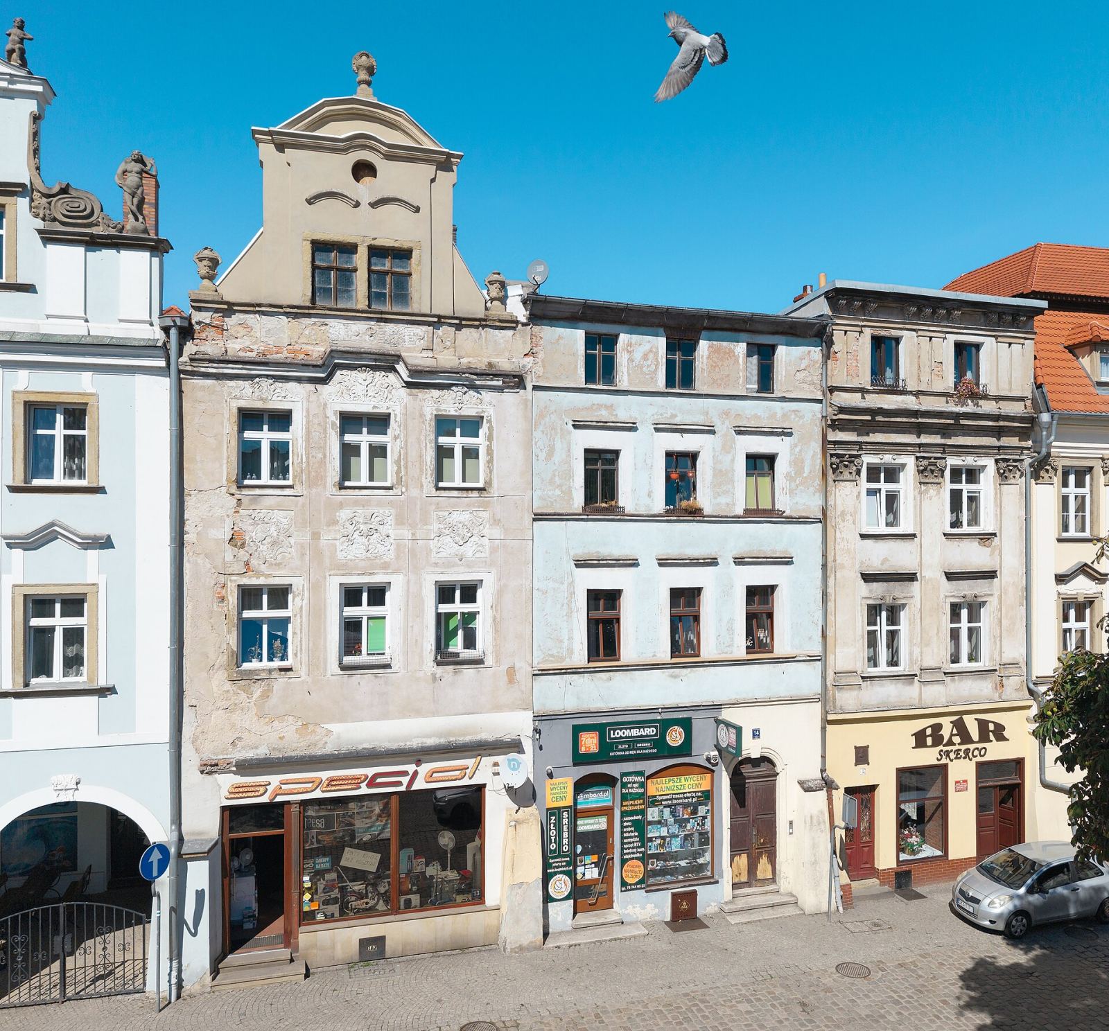 Dom, Kamienna Góra