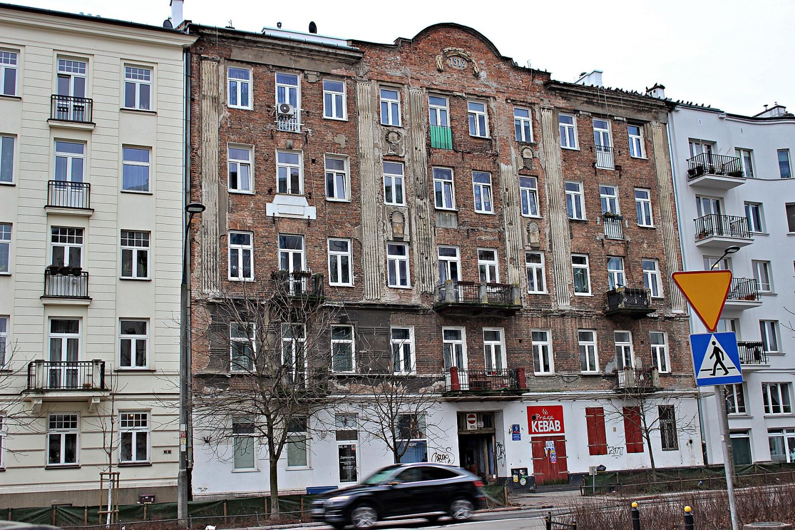 Kamienica frontowa wraz z oficynami, Warszawa