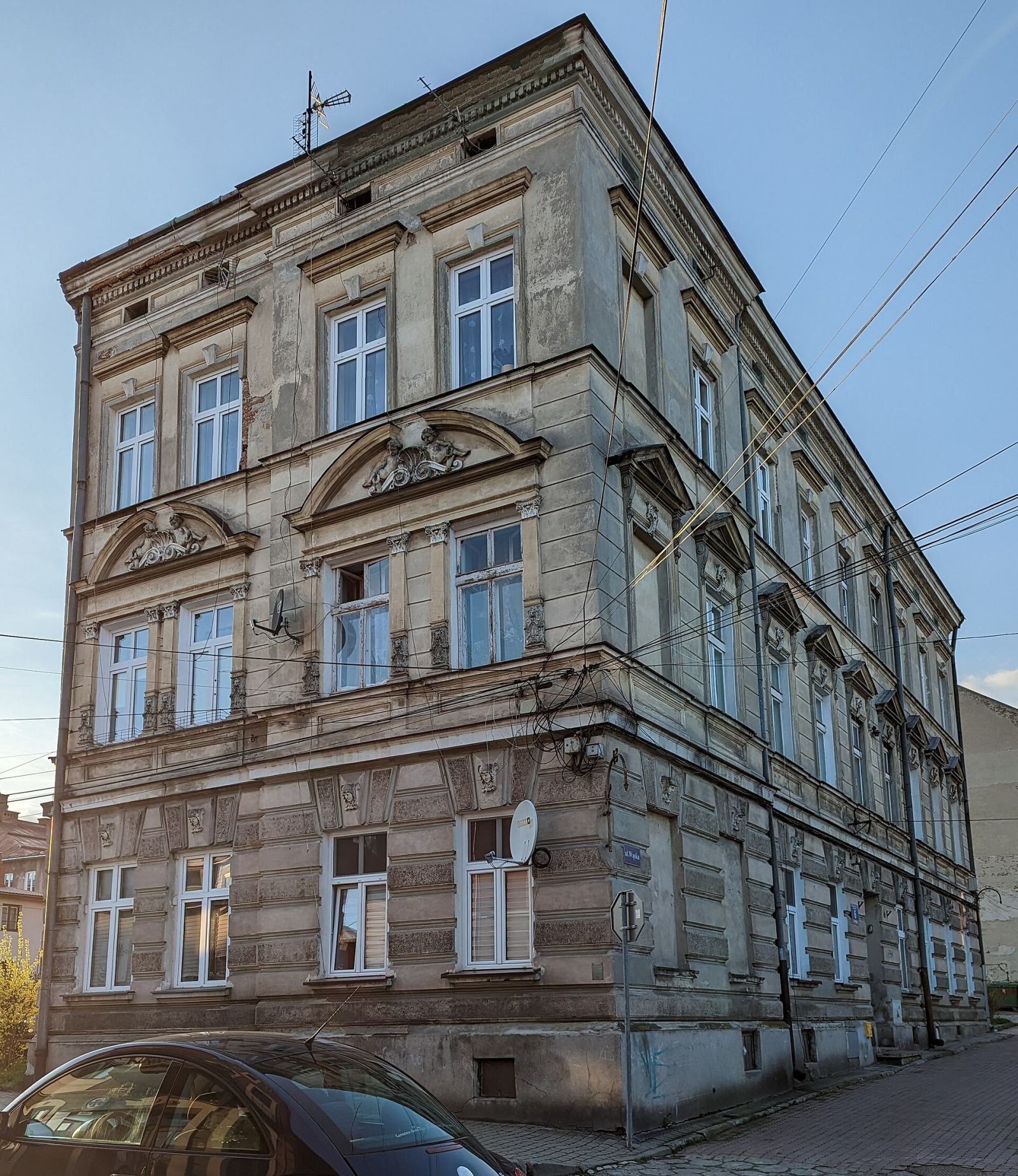 Dom, Jarosław
