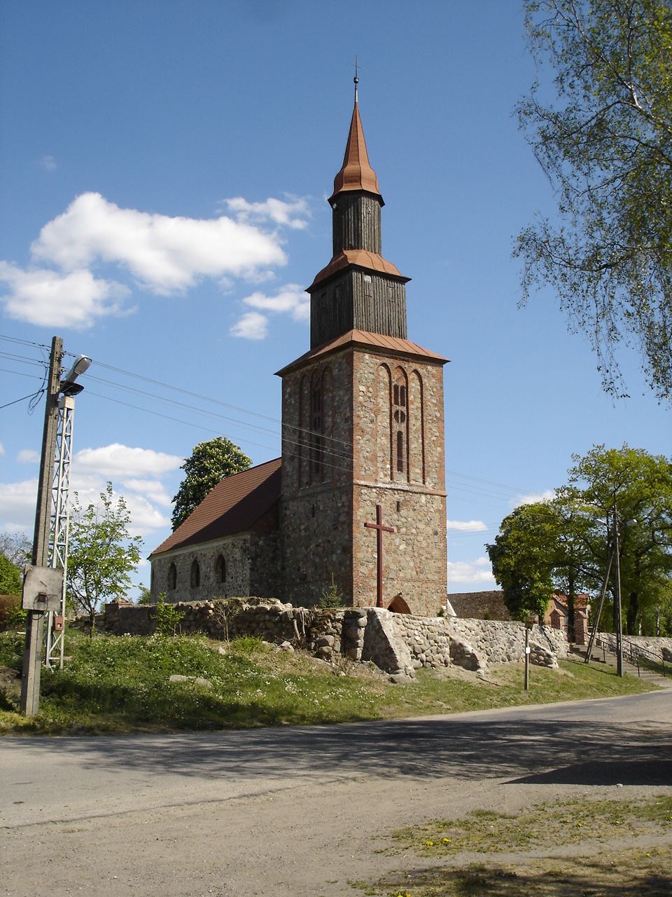 Kościół parafialny pw. św. Michała Archanioła, Poczernin