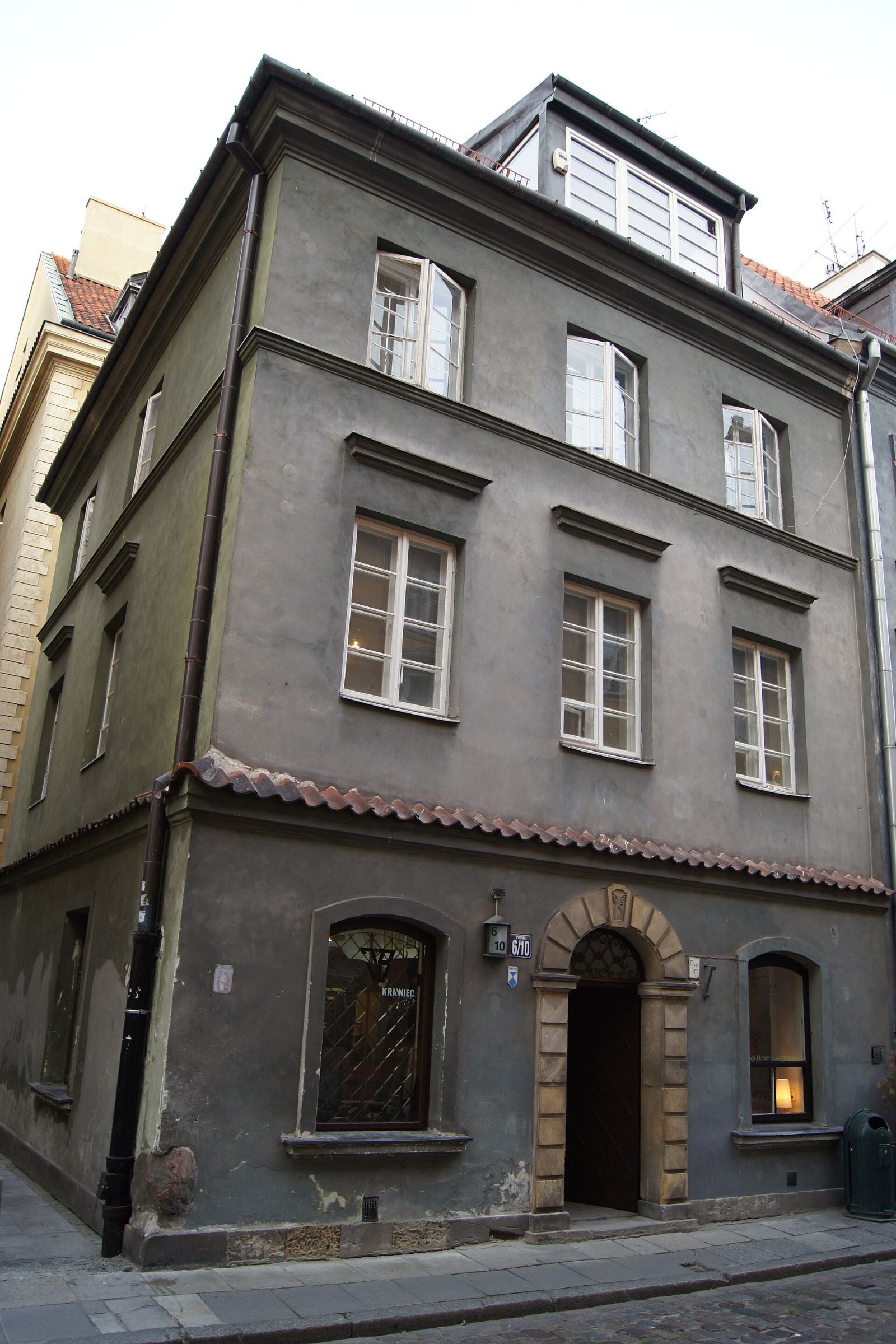 Kamienica, Warszawa