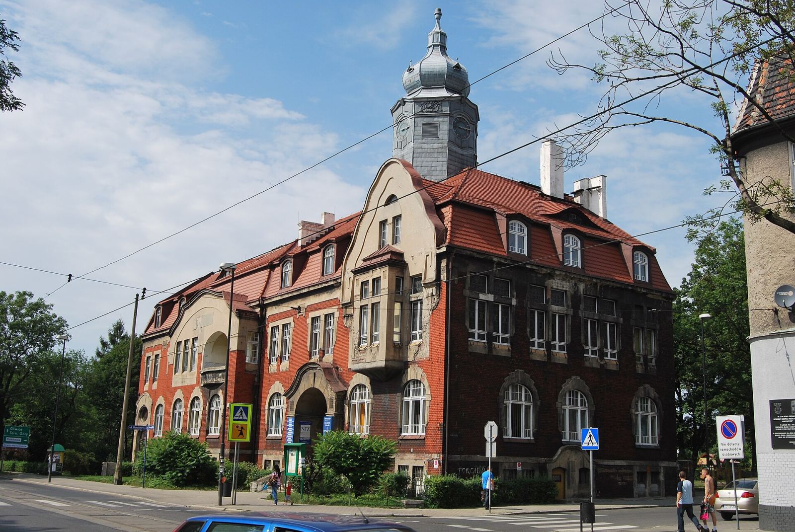 Ratusz, ob. przychodnia zdrowia, Zabrze