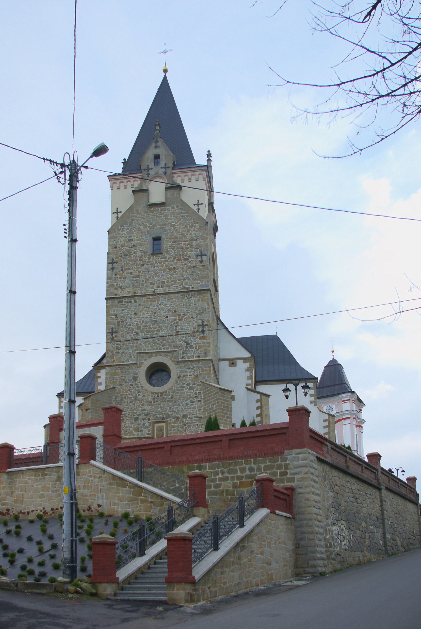 Kościół parafialny pw. Nawiedzenia Najświętszej Marii Panny, Lesko