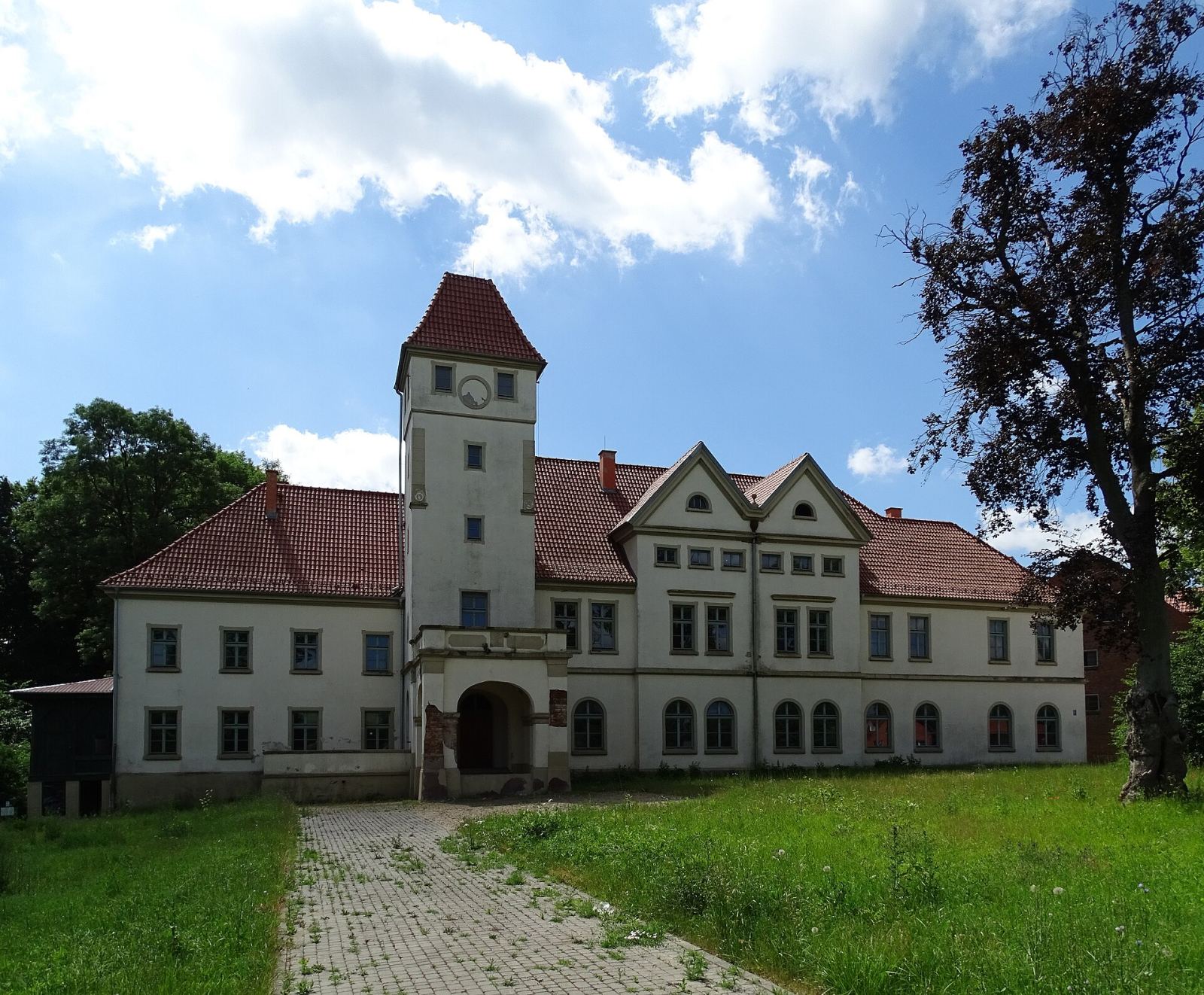 Dwór, Stążki