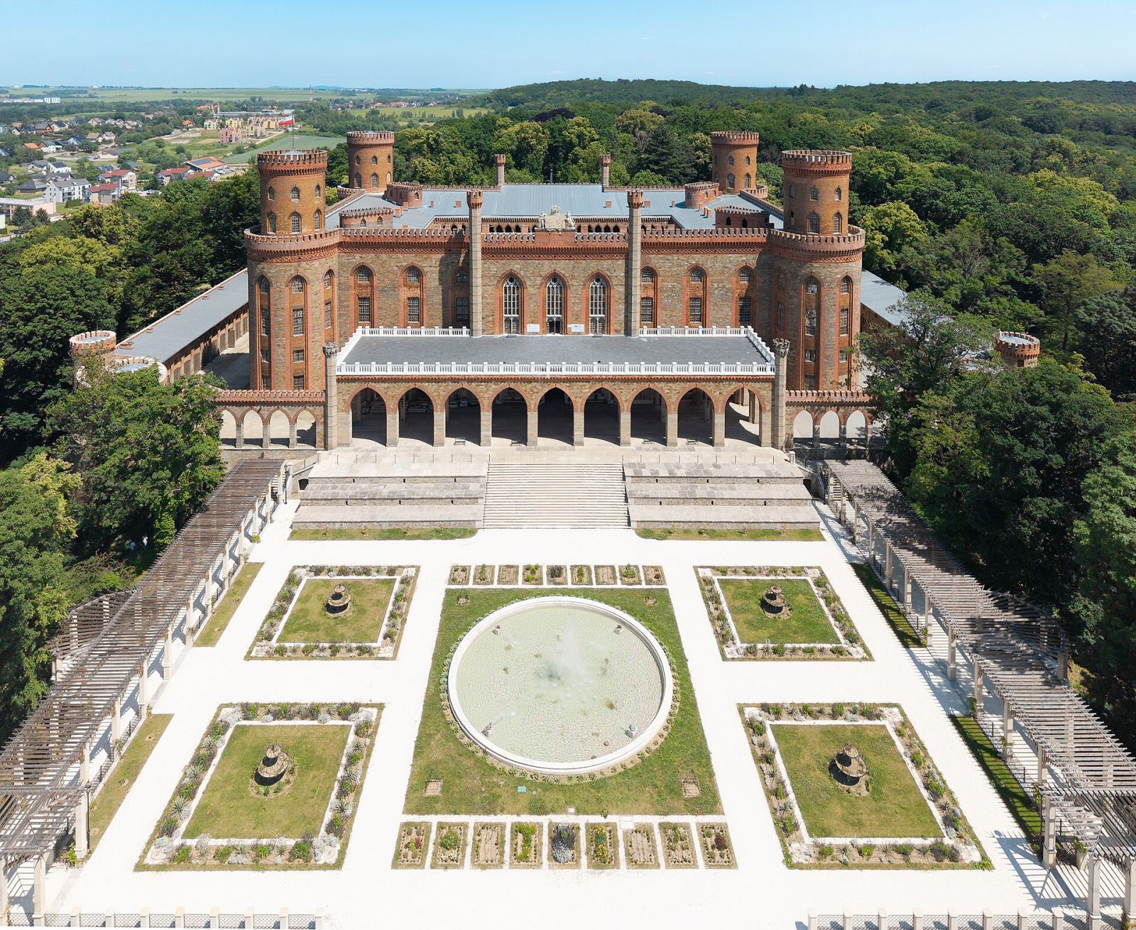 Pałac, Kamieniec Ząbkowicki