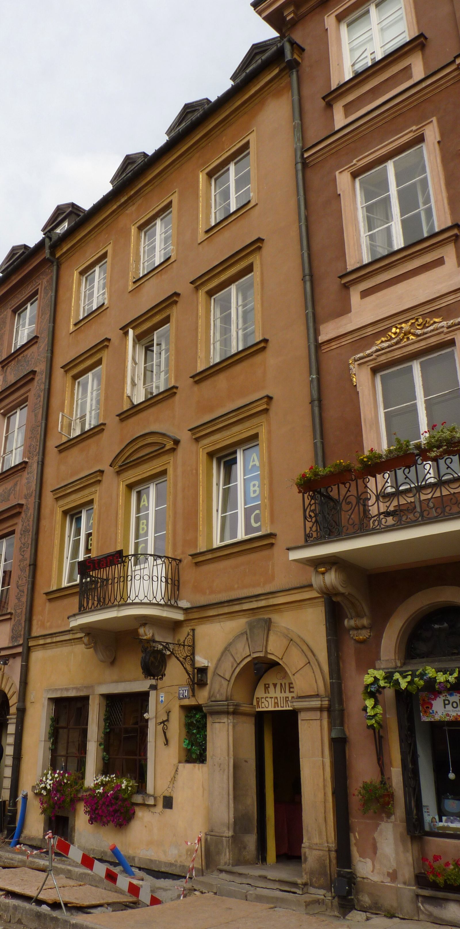 Kamienica, Warszawa