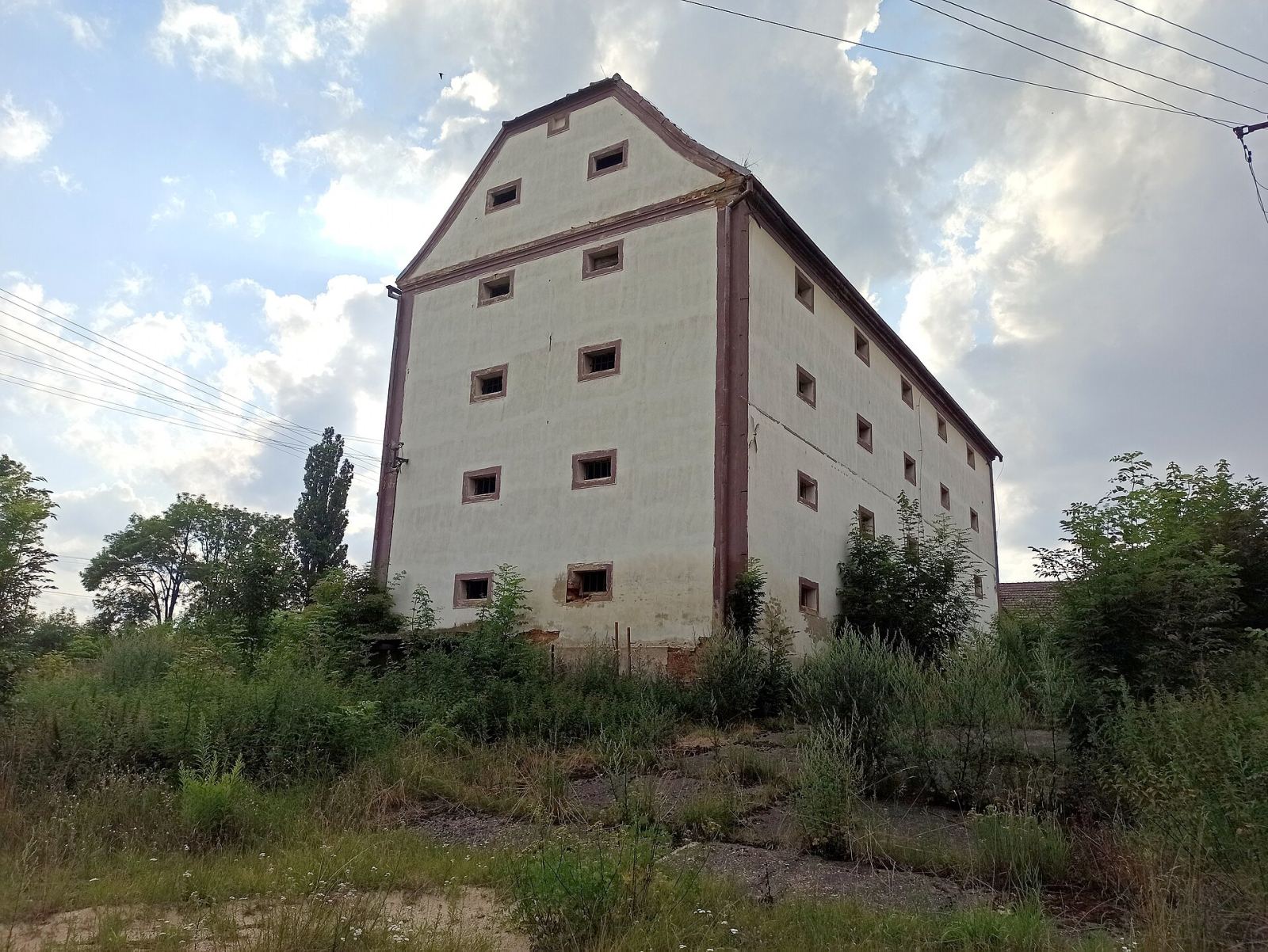 Spichlerz dworski, Dobroszewice