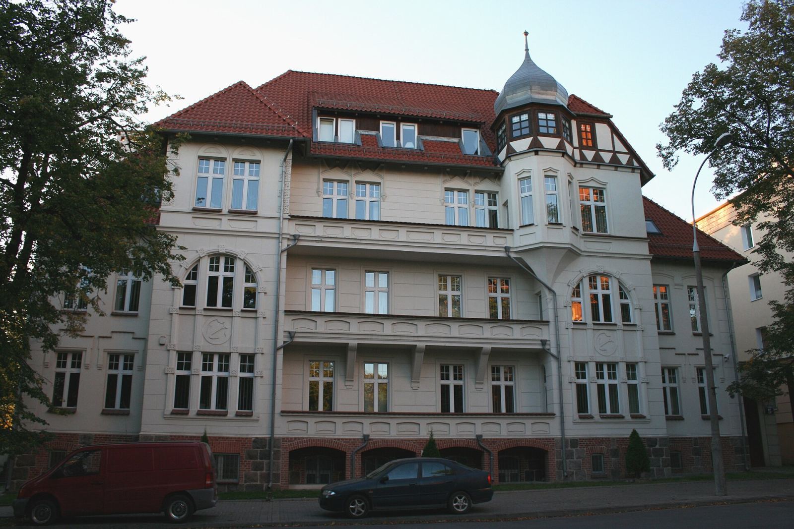 Dom Pod Kotwicami, ob. biura, Olsztyn