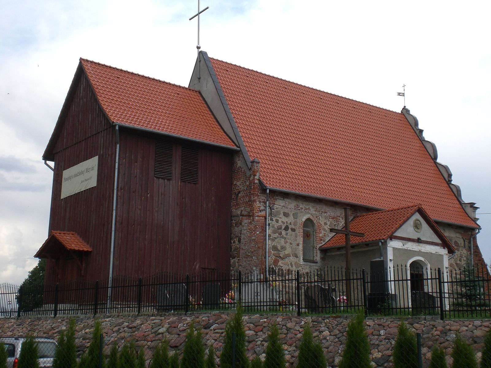 Kościół parafialny pw. św. Anny, Krasna Łąka