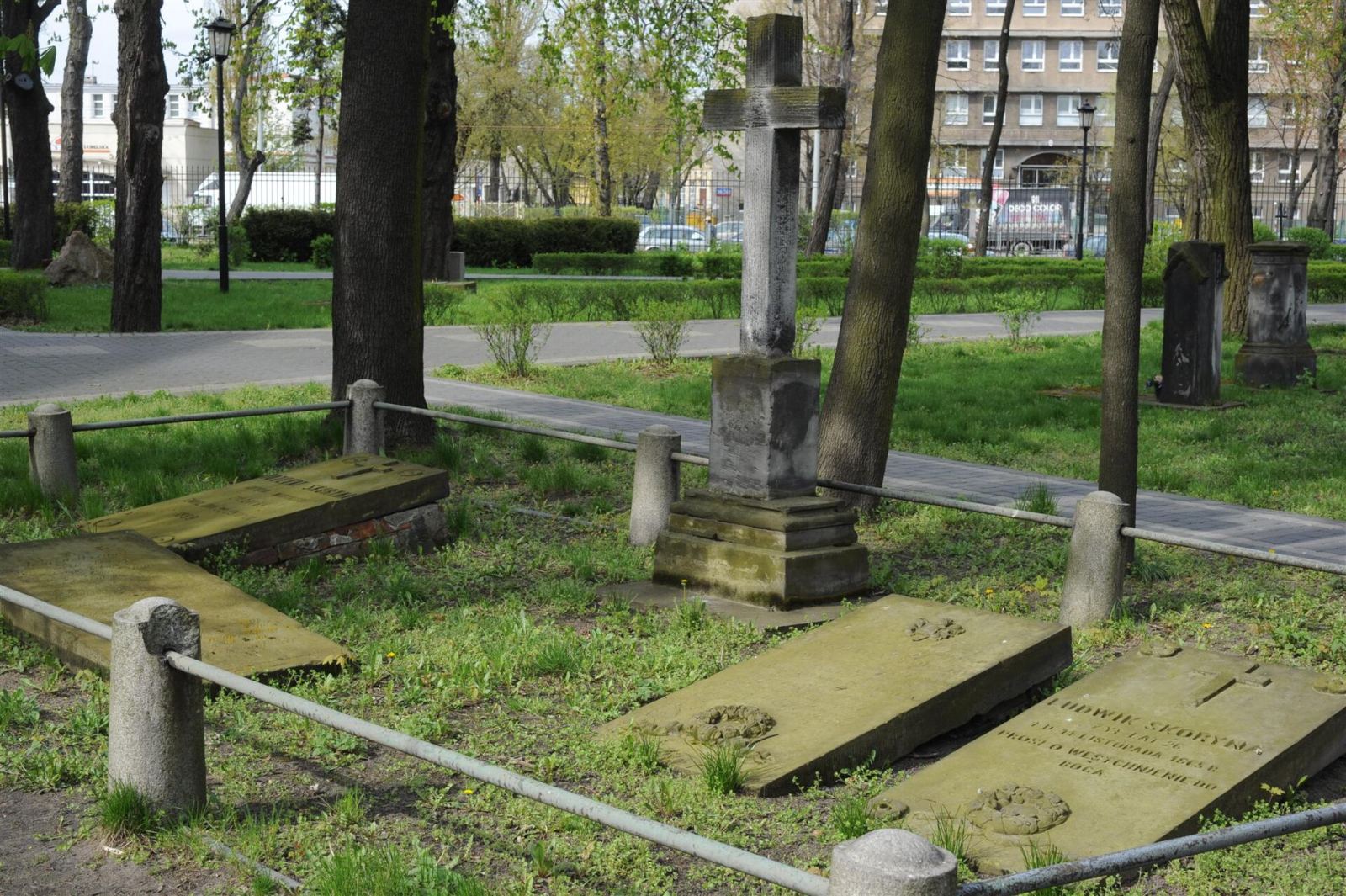 D. Cmentarz Kamionkowski, Warszawa