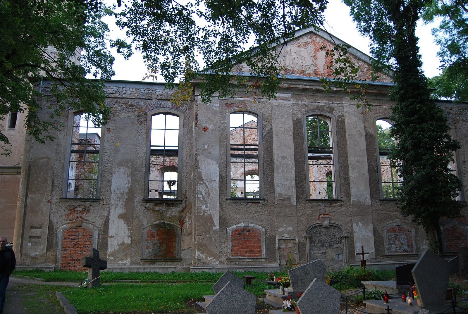 Ruina kościoła ewangelickiego, Miłków